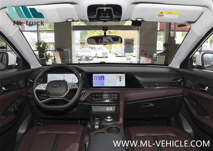 JAC X8 Plus