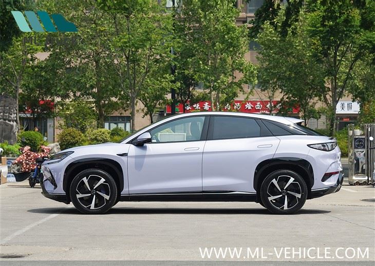 2024 BYD Sea Lion 07 EV SUV